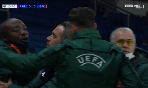 <a href=/zuqiugengduo/psg/ target=_blank class=infotextkey>巴黎</a>圣日尔曼vs伊斯坦布尔次日继续进行