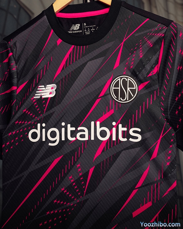 2022-23赛季罗马第二客场球衣一览