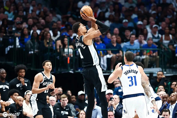 状元PK：文班亚马40+15碾压弗拉格