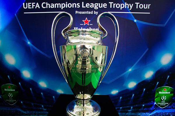 <a href=/zuqiugengduo/ouguan/ target=_blank class=infotextkey>欧冠</a>冠军奖杯