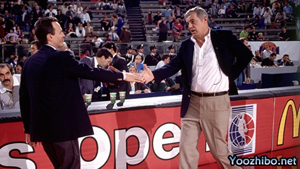 道格-莫:1987-88赛季的NBA最佳教练