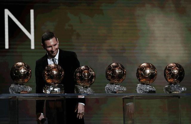 <a href=/qiuxinggengduo/zuqiugengduo/119.html target=_blank class=infotextkey>梅西</a>金球奖也拿到手软