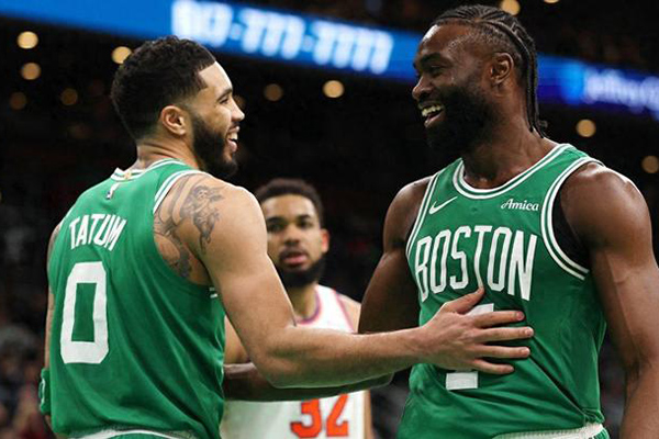 NBA东部格局洗牌：传统强队落势 <a href=/lanqiugengduo/heat/ target=_blank class=infotextkey>热火</a>异军突起